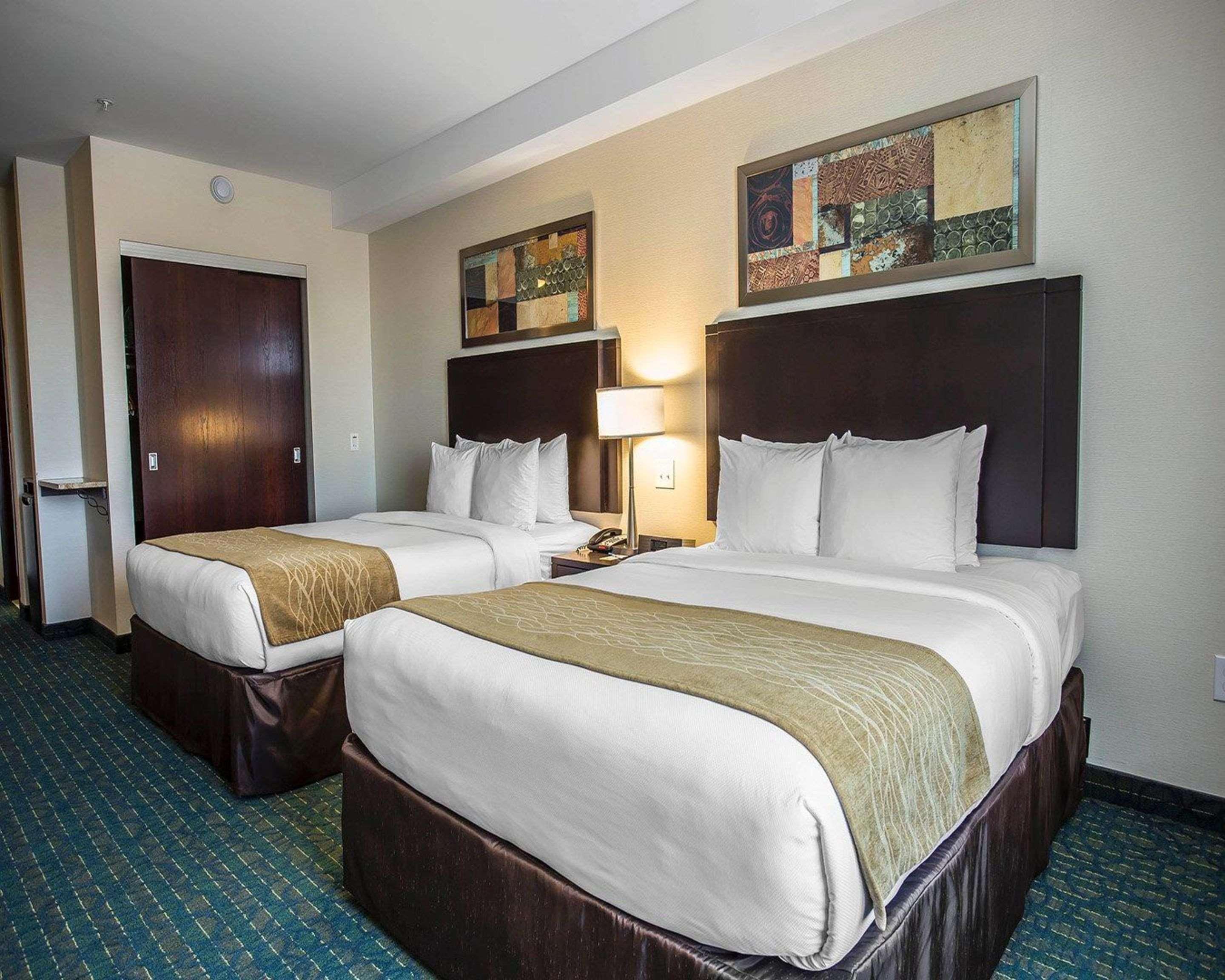 Comfort Hotel Bayer'S Lake Timberlea Εξωτερικό φωτογραφία
