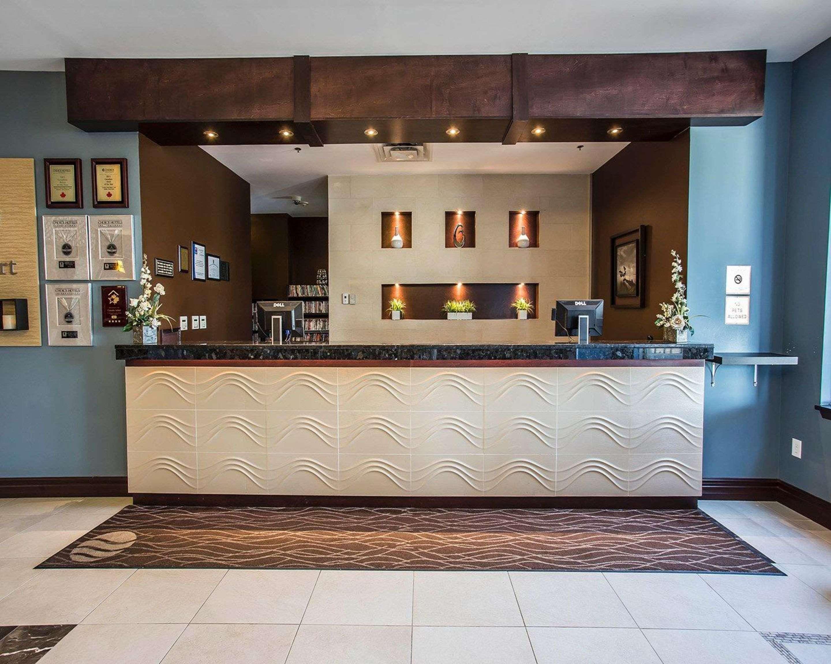 Comfort Hotel Bayer'S Lake Timberlea Εξωτερικό φωτογραφία