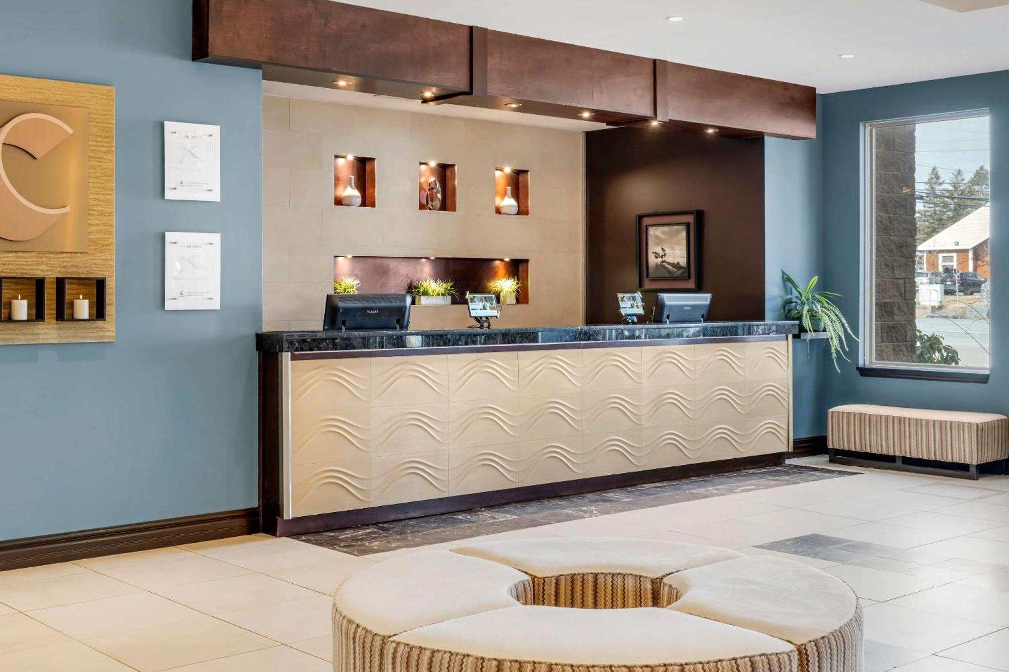 Comfort Hotel Bayer'S Lake Timberlea Εξωτερικό φωτογραφία